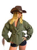 Trench corto green