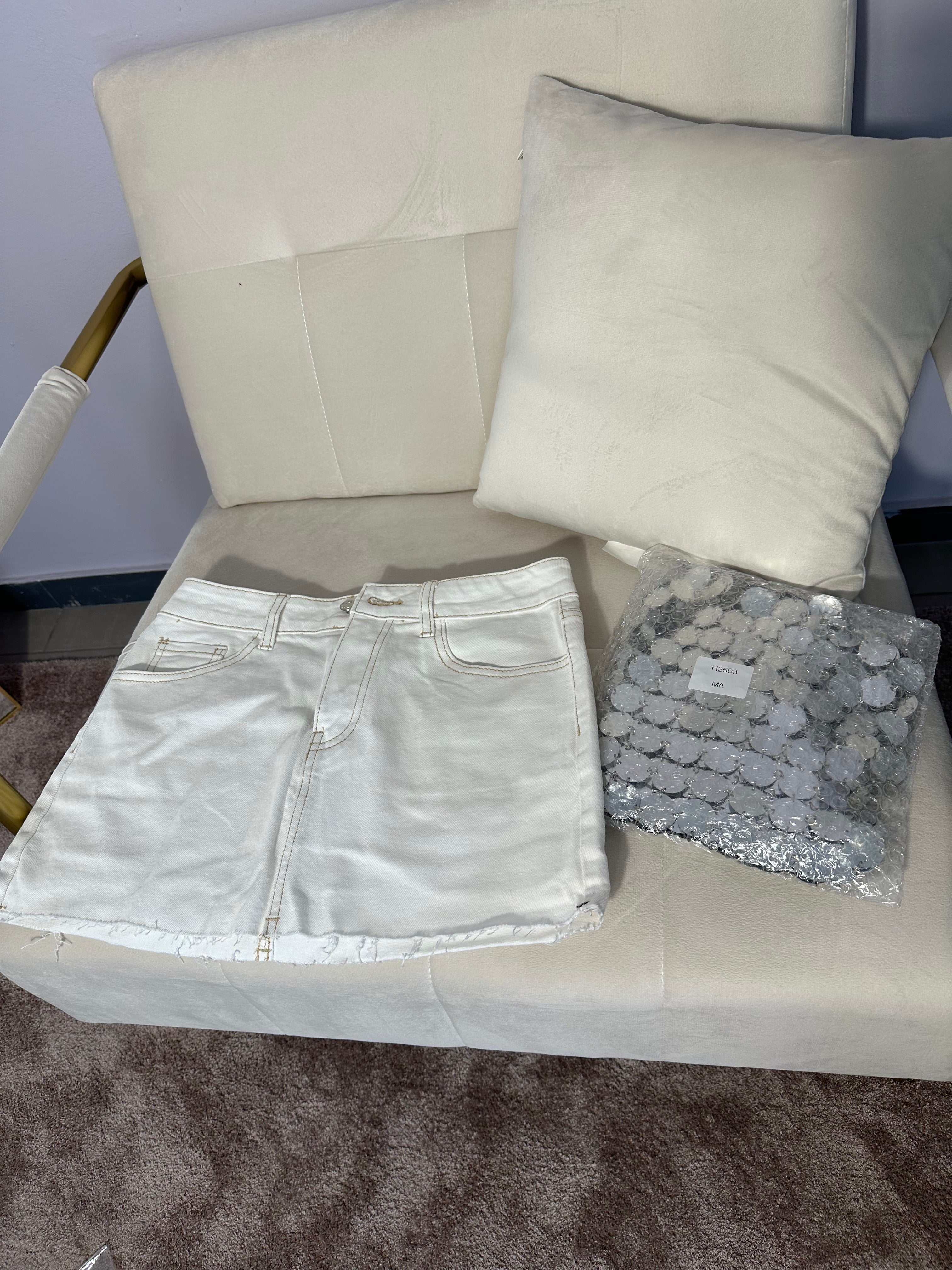 Gonna white