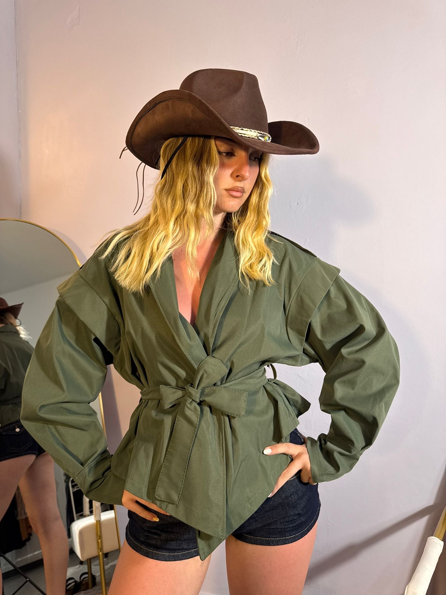 Trench corto green